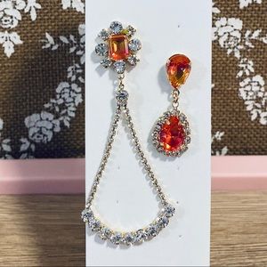 Adorable mismatch earrings rhinestone and gems